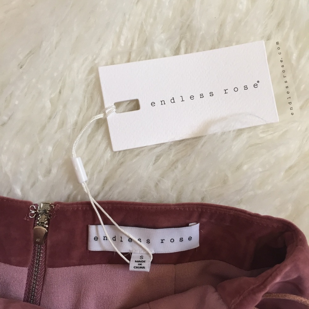 ✨Endless Rose✨- Lace Up Skirt in Mauve - Picture 6 of 6